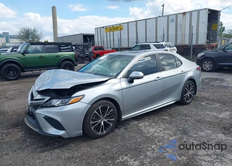 2018 Toyota Camry Se из США, поврежденный, VIN 4T1B11HK8JU649942